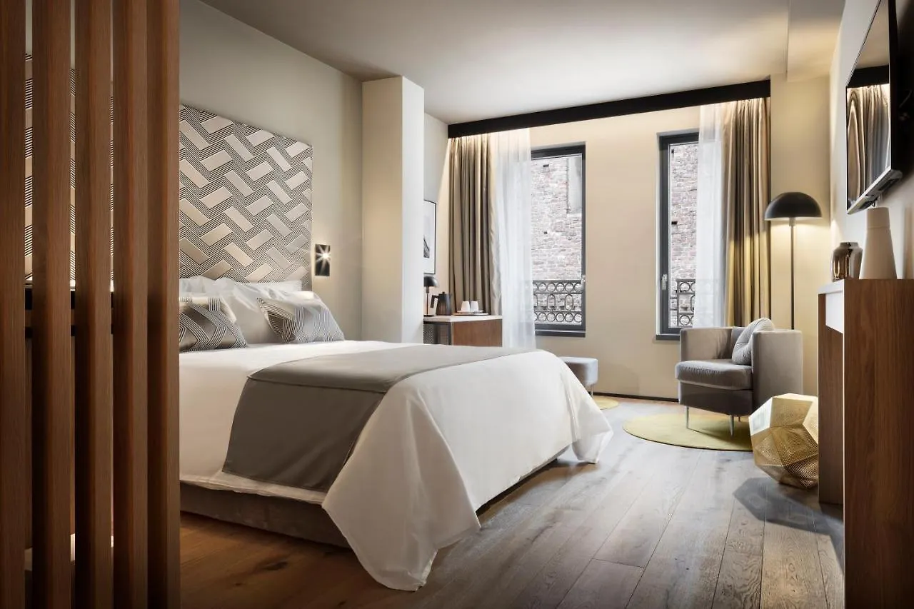 Speronari Suites Milano 0*,